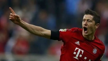  莱万多夫斯基重返安联球场受追捧  