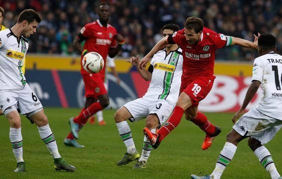  布雷斯特主场球迷助威催生奇迹般胜利  